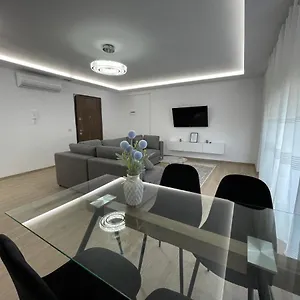 New Bazaar 2022 , تيرانا ألبانيا