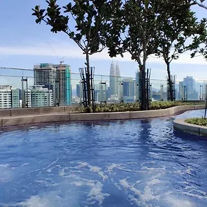 Infini Suites@ The Robertson Bukit Bintang شقة
