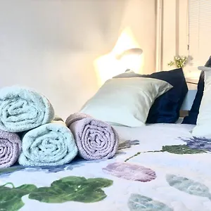 https://przytulne-warsaw.warsawhotelspoland.com