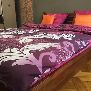 https://1-starodubska-apartment.hotelslviv.net