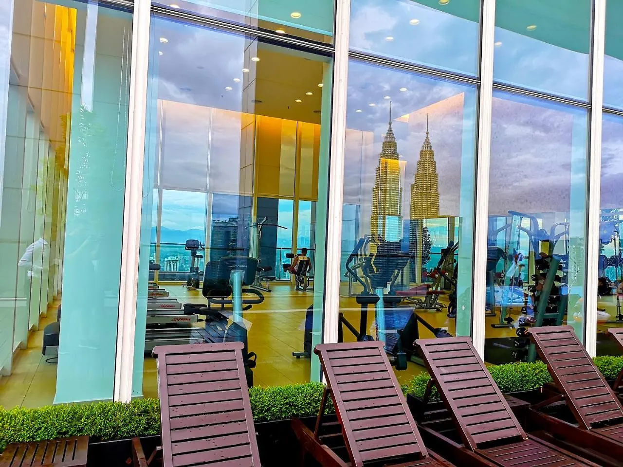 Saba Suites At Platinum Klcc Bukit Bintang Kuala Lumpur Appartement